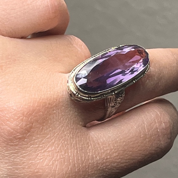Jewelry - ANTIQUE 18K WHITE GOLD FILIGREE RING with FINE NATURAL  AMETHYST,ART DECO,1920's